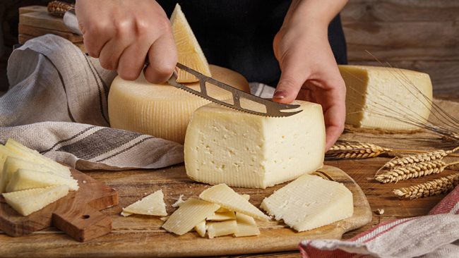 blog-quesos-romero-recetas-como-cortar-queso